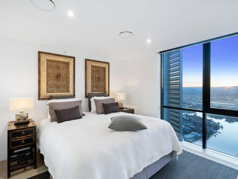 Exclusive Circle On Cavil Sub-Penthouse Luxury Apt - Hosted By Coastal Letting ゴールドコースト エクステリア 写真