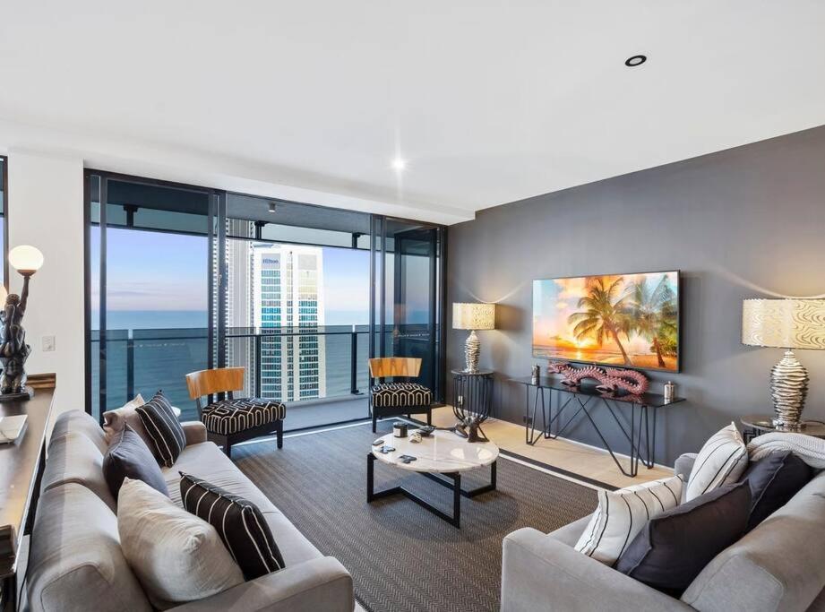 Exclusive Circle On Cavil Sub-Penthouse Luxury Apt - Hosted By Coastal Letting ゴールドコースト エクステリア 写真