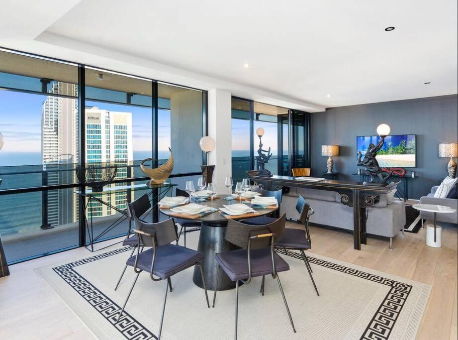 Exclusive Circle On Cavil Sub-Penthouse Luxury Apt - Hosted By Coastal Letting ゴールドコースト エクステリア 写真